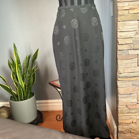 Asian Floral Party Maxi Skirt Cocktail Event Holiday Art to Wear Chic Black 14 - Picture 1 of 11